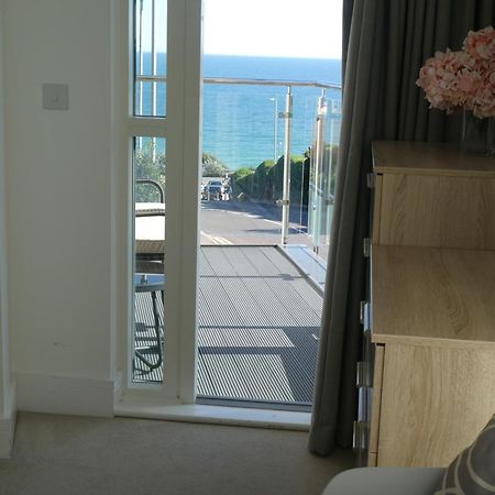 Seaview West Coast - Exceptional - 2 Bedrooms Sleeps 5 -Stunning Sea Views - 500 Metres To Beach Борнмут Экстерьер фото